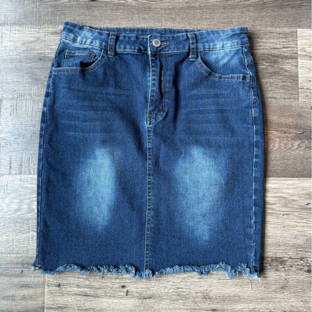 Denim skirt